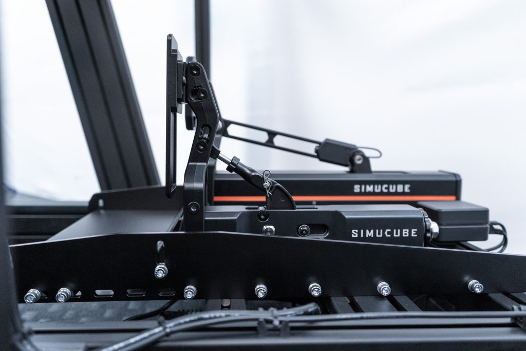 High-End GT Ready2Race Simulator - 4