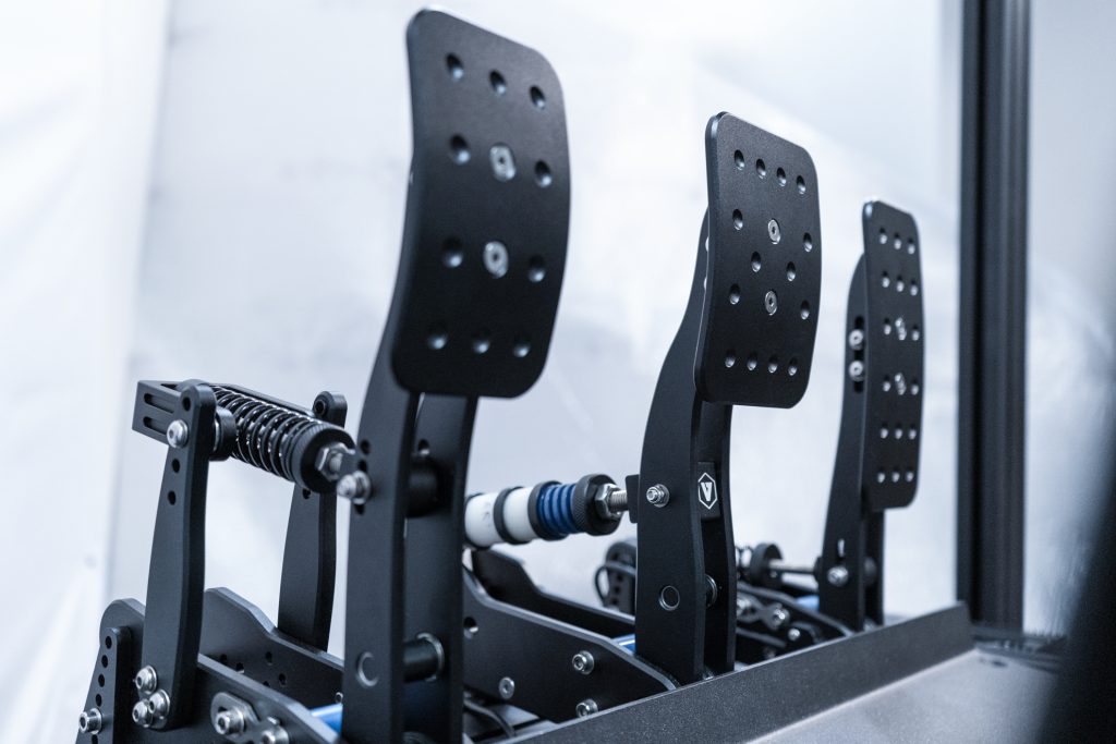 High-End GT 5‑DOF Motion Ready2Race Simulator - 3