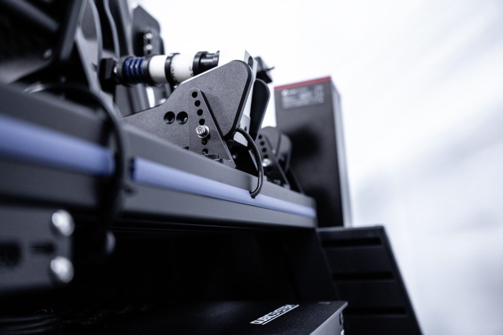 High-End GT 3‑DOF Motion Ready2Race Simulator - 3