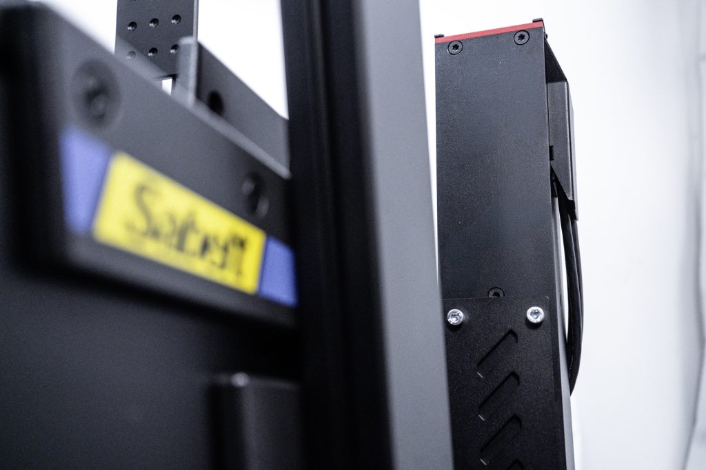 High-End GT 3‑DOF Motion Ready2Race Simulator - 5