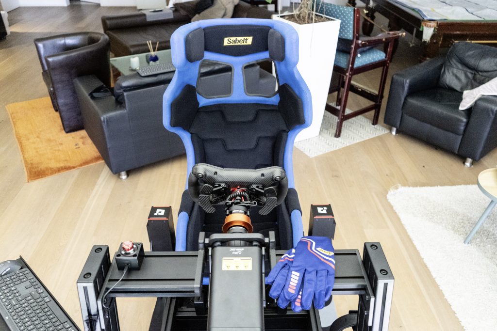 High-End GT 3‑DOF Motion Ready2Race Simulator - 8