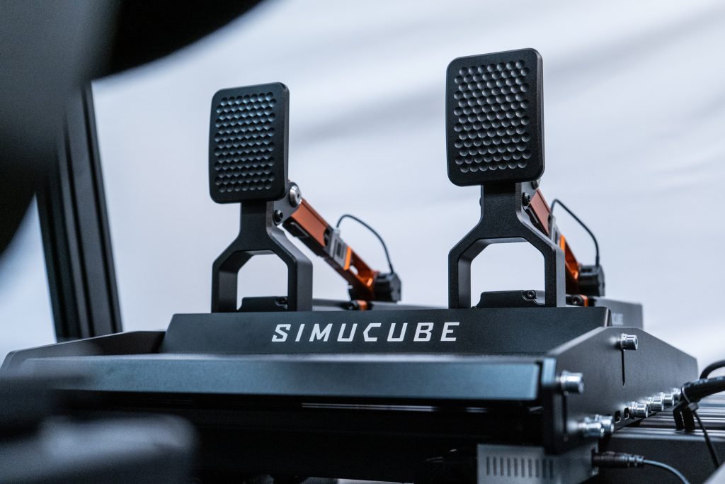 High-End GT Haptic Ready2Race Simulator - 3