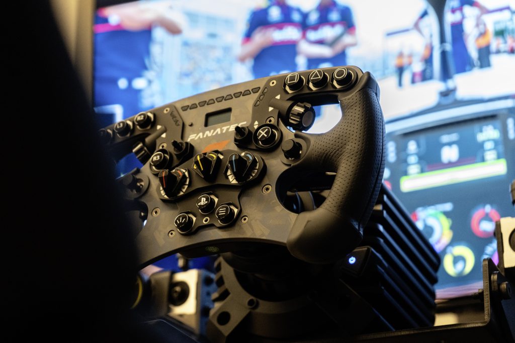 EA Fanatec Formula Ready2Race Simulator - 7