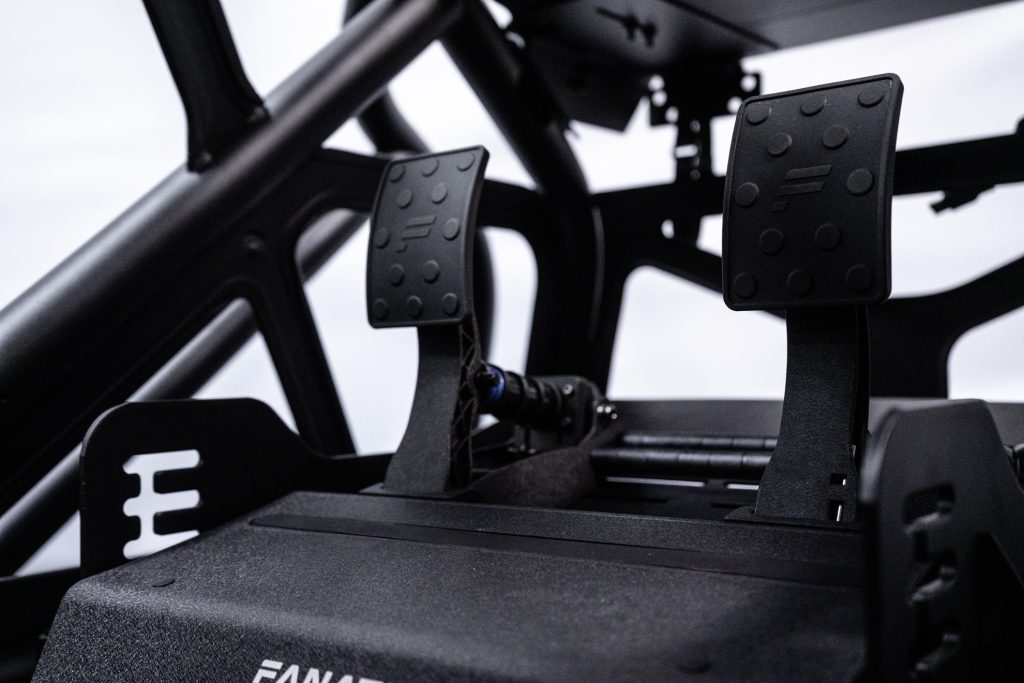 EA Fanatec Formula Ready2Race Simulator - 4