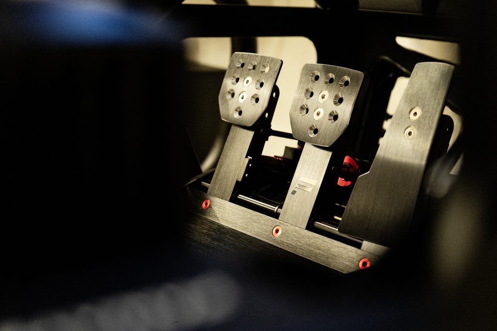 EA Fanatec Rallye Ready2Race Simulator - 8