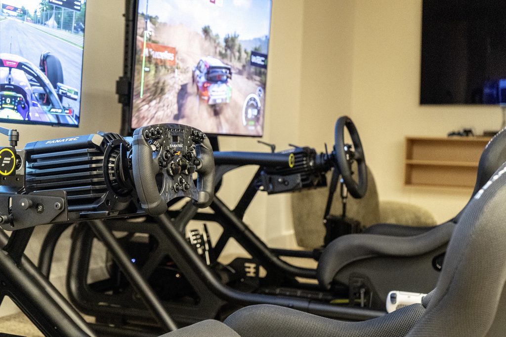 EA Fanatec Formula Ready2Race Simulator - 6
