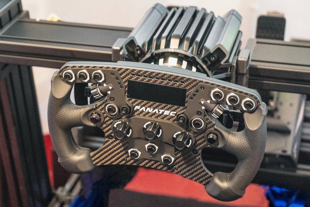 High-End Formula 5‑DOF Motion Ready2Race Simulator - 9